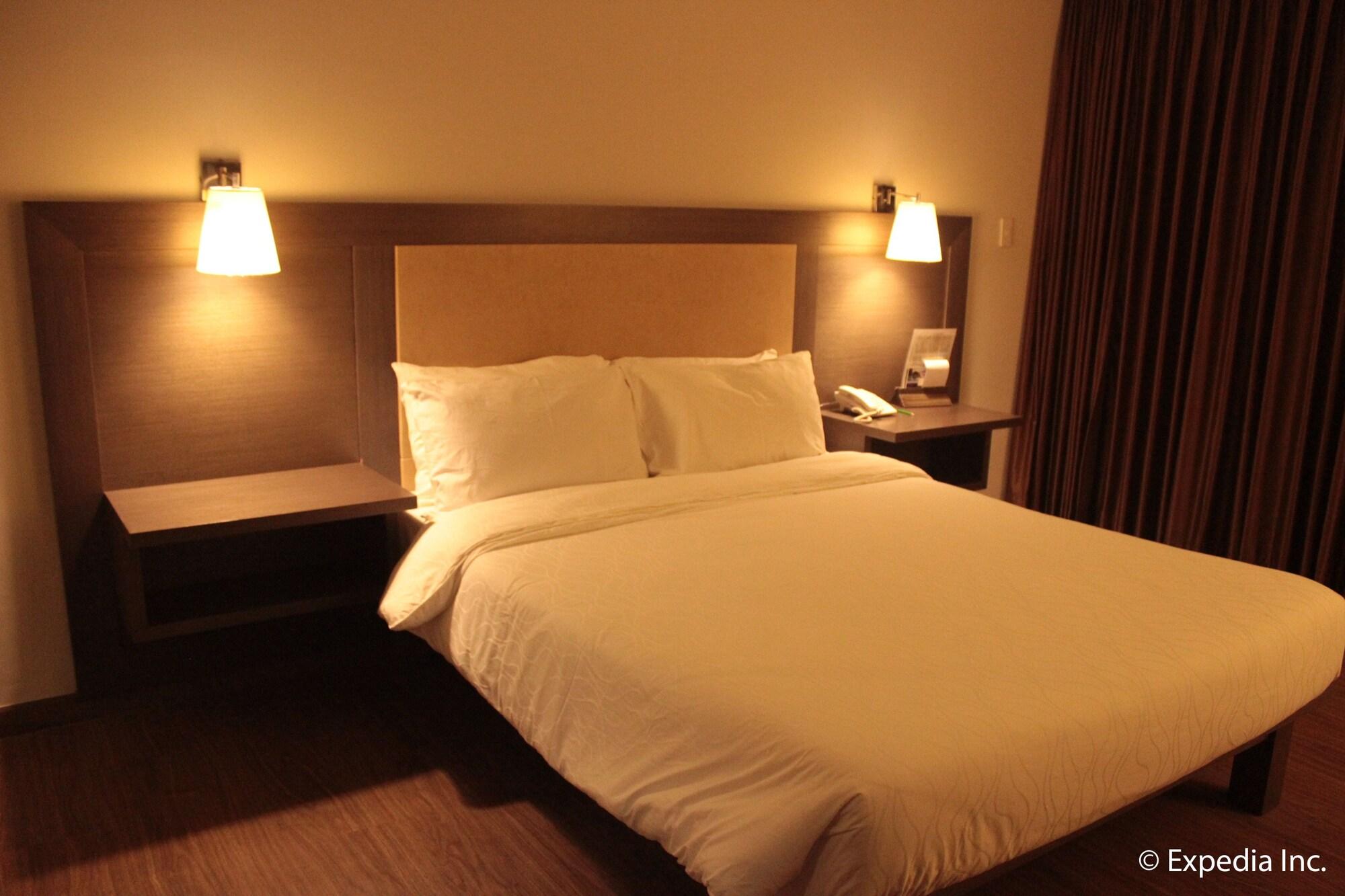 Rivermount Hotel And Resort Sarrat Esterno foto