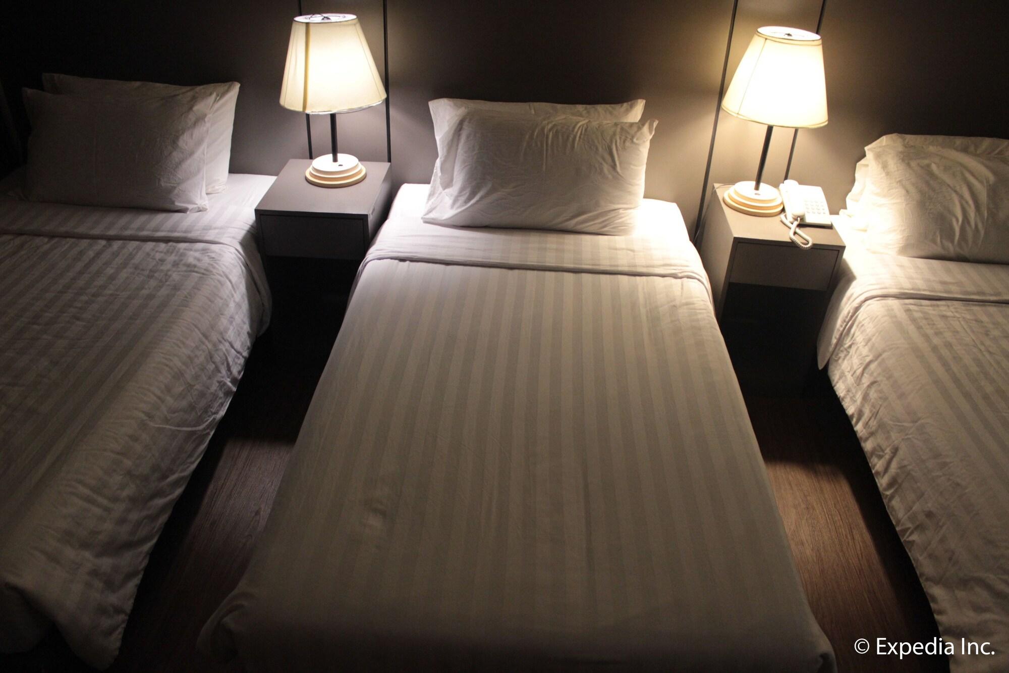 Rivermount Hotel And Resort Sarrat Esterno foto