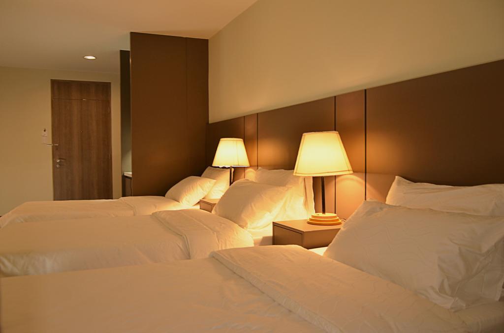 Rivermount Hotel And Resort Sarrat Esterno foto