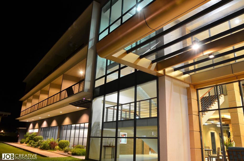Rivermount Hotel And Resort Sarrat Esterno foto