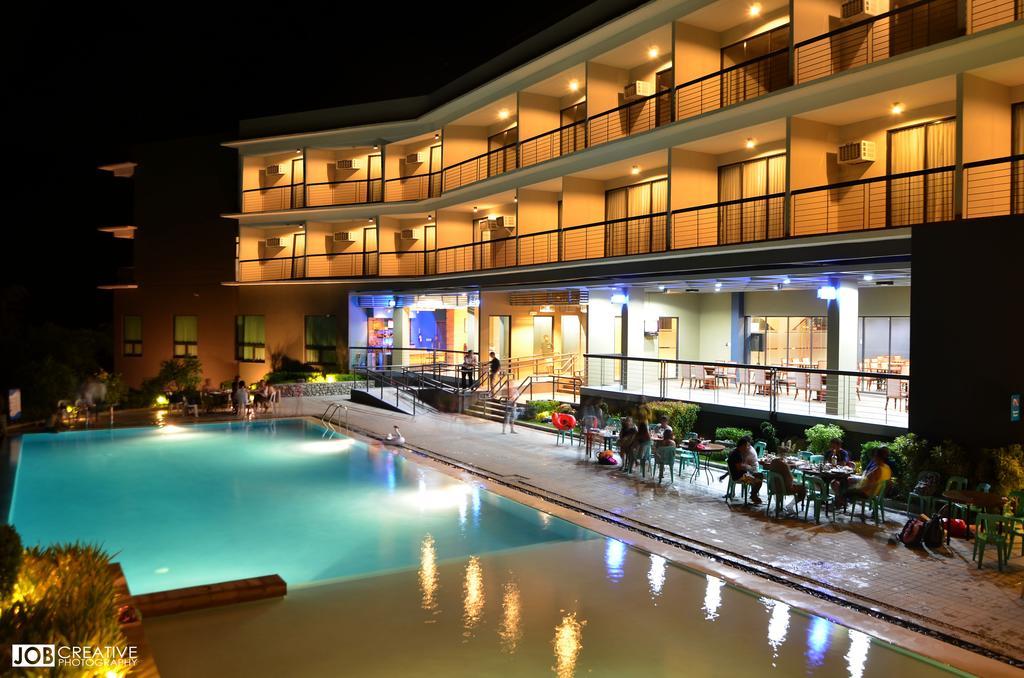 Rivermount Hotel And Resort Sarrat Esterno foto
