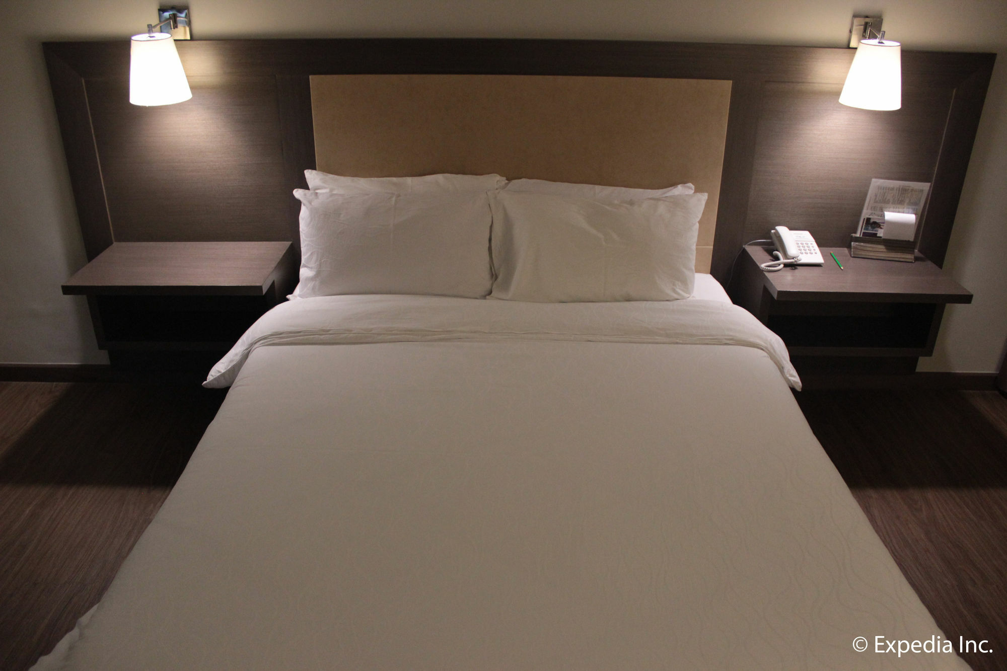 Rivermount Hotel And Resort Sarrat Esterno foto